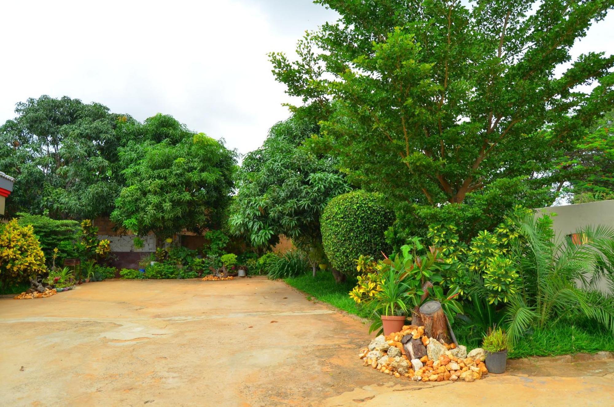 Chobe Kulotu Guest House Kasane Exteriér fotografie